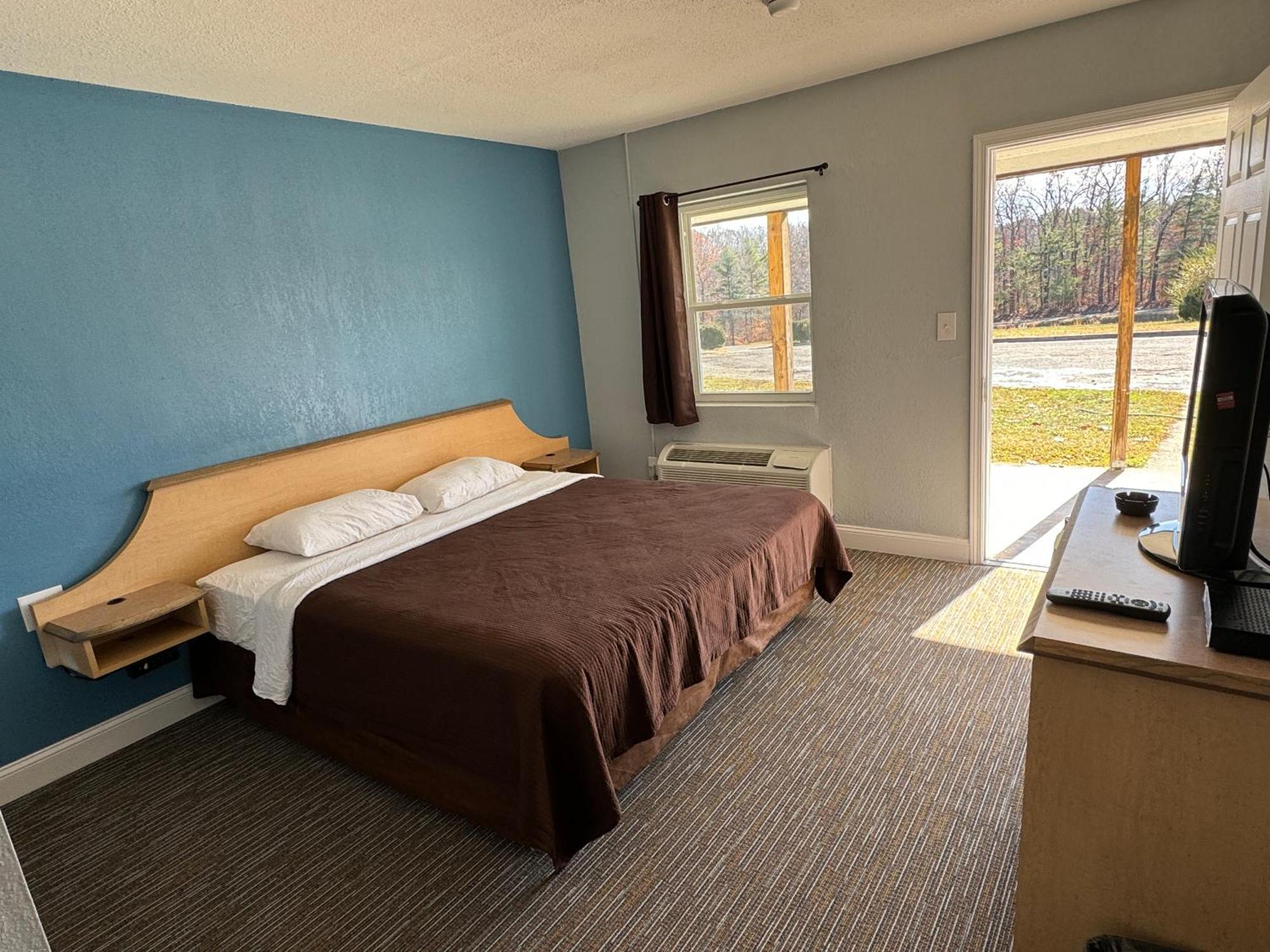 Budget Inn Томасвил Екстериор снимка